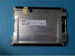 103PPI 7.7 INCH 640×480 Sharp TFT एलसीडी डिस्प्ले LM8V301 197(W) ×142.5(H) ((D) मिमी